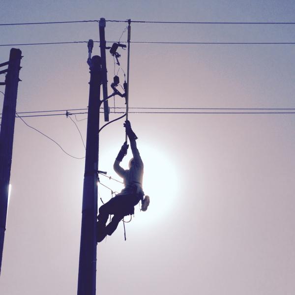Lineman silhouette
